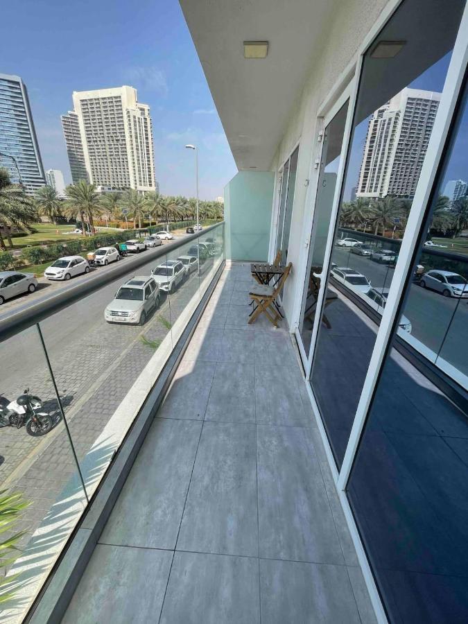 Appartement Amazing Park View! Jvc /New 1Br à Dubaï Extérieur photo