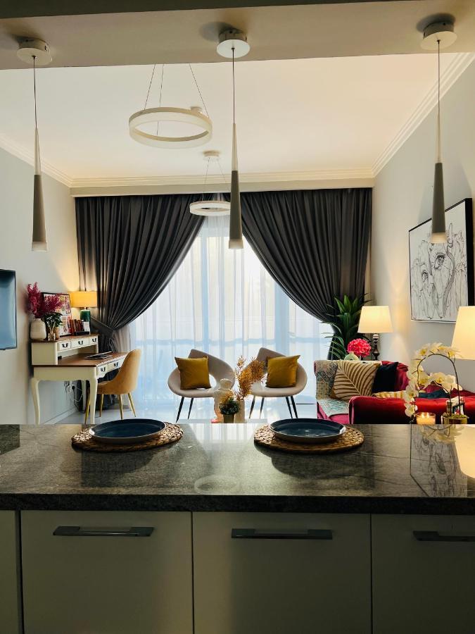 Appartement Amazing Park View! Jvc /New 1Br à Dubaï Extérieur photo